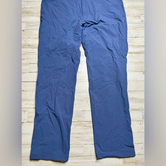 CRZ Yoga Pants Mens 40x31 Blue Athleisure Golf Polyester Stretch Gym Joggers - Picture 4 of 10